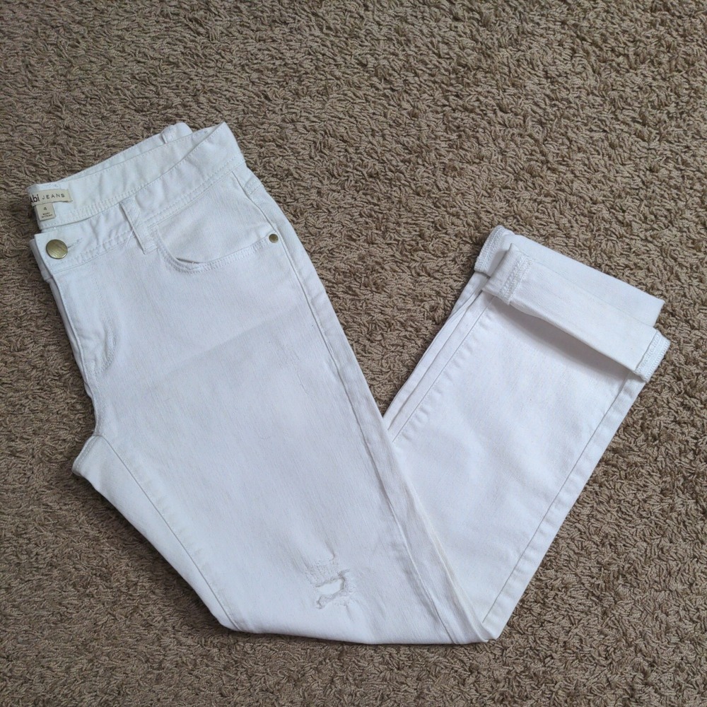 CAbi Jeans Distressed White Denim Women's Size 4 32x31.5